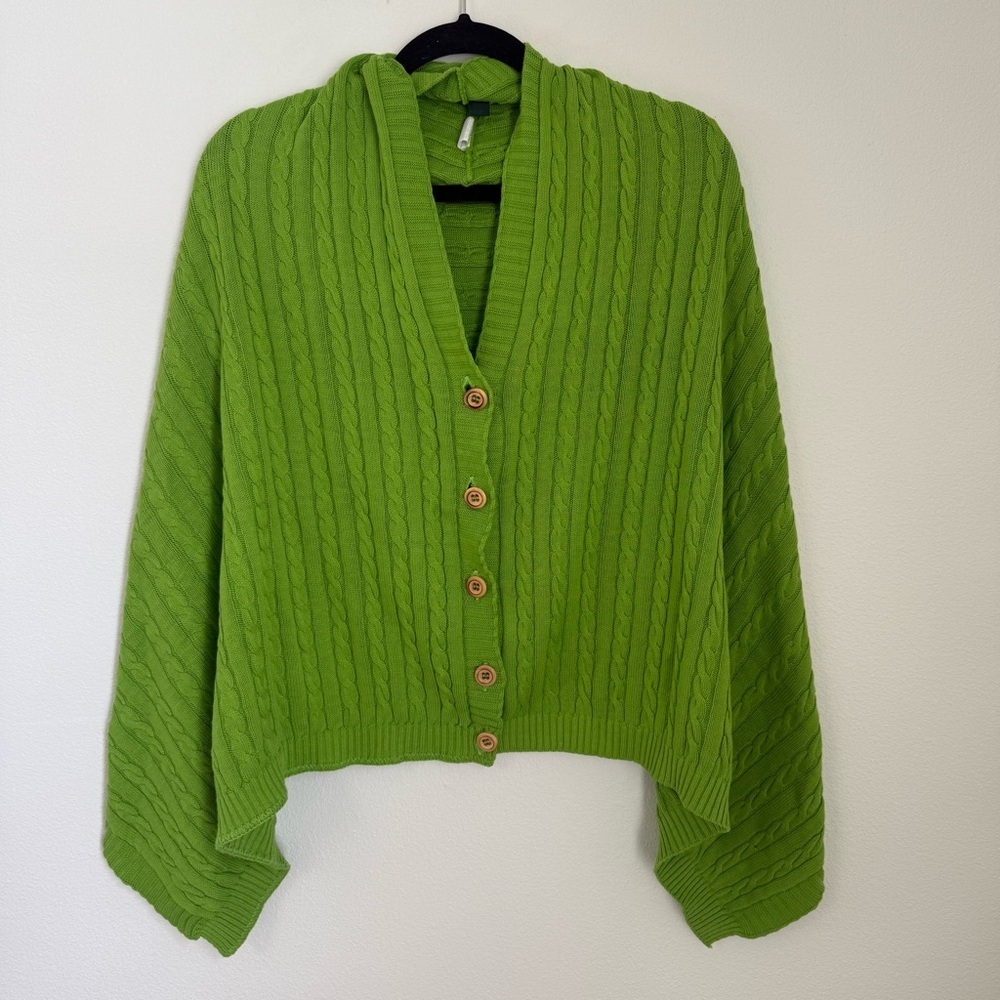 REVOLVE 525 American Green Button Front Knit Cotton Poncho Cardigan O/S Casual